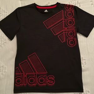 Adidas Youth Boys’ Small (8) Black & Red AeroReady Dri-fit material T-shirt